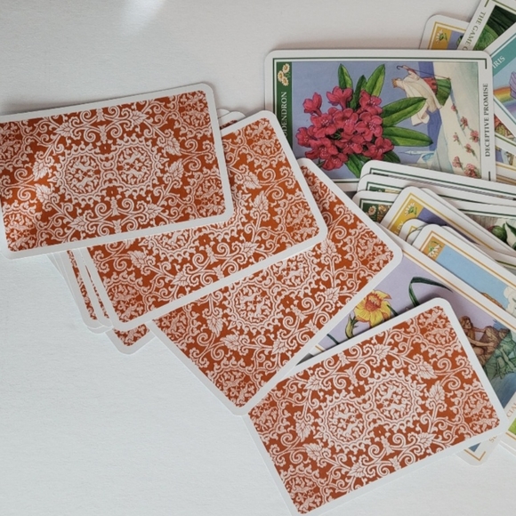 Flowers of Love Deck And Guidebook - Lo Scarabeo - Picture 9 of 16